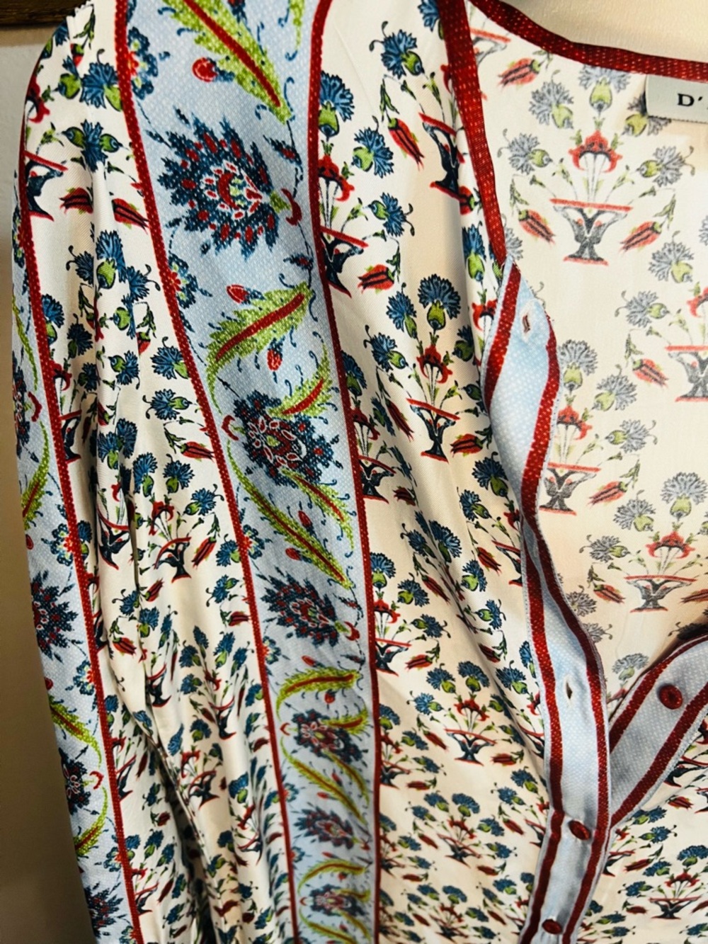 D'Ascoli Silk Shirtdress Button down
Small S Floral stripes - Picture 5 of 15